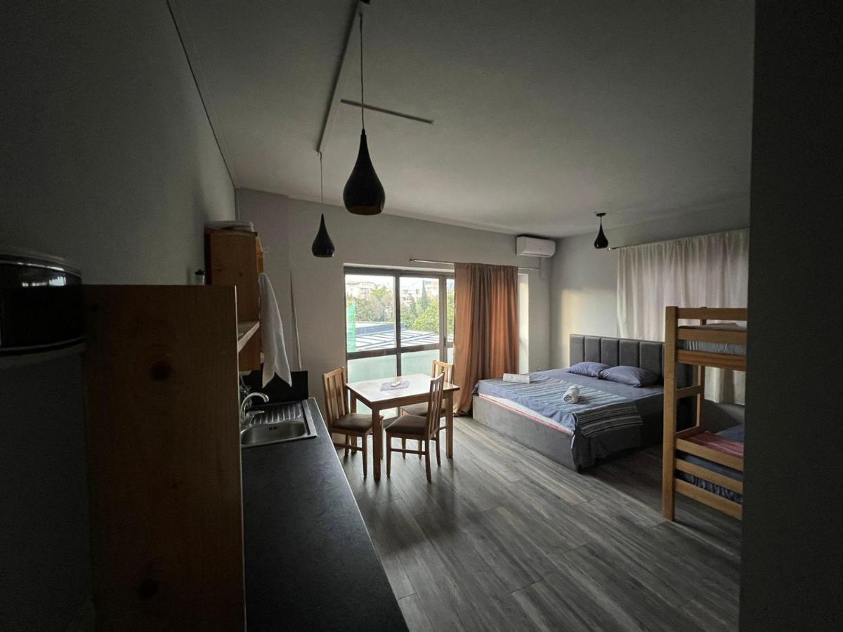 The Rooftop Hostel Shkodra Exterior foto