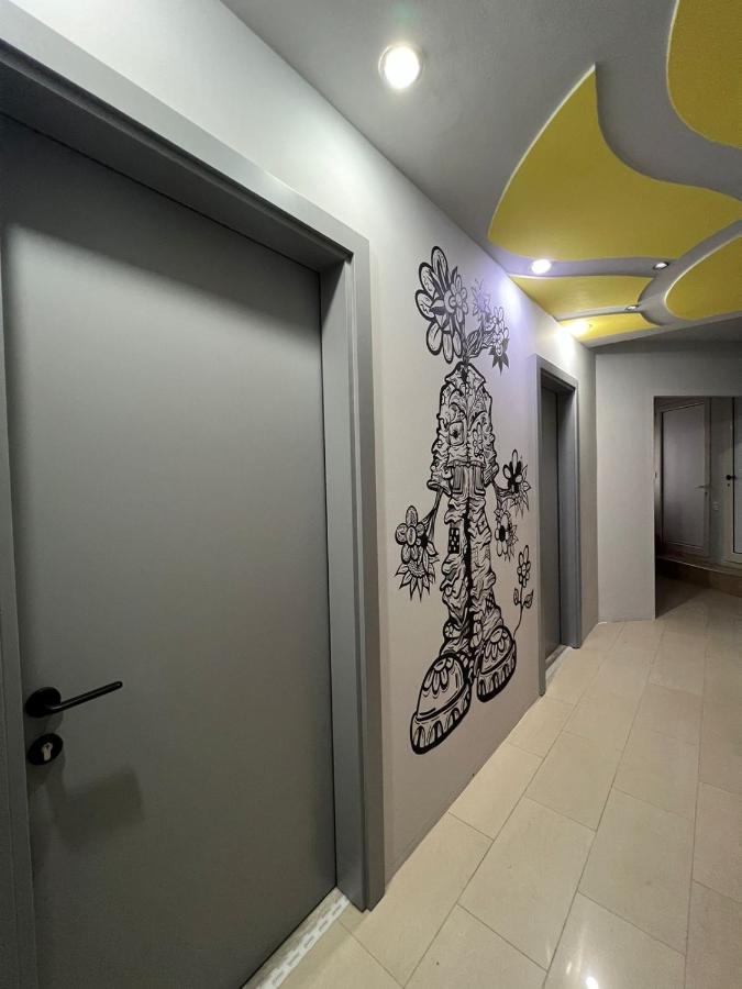 The Rooftop Hostel Shkodra Exterior foto