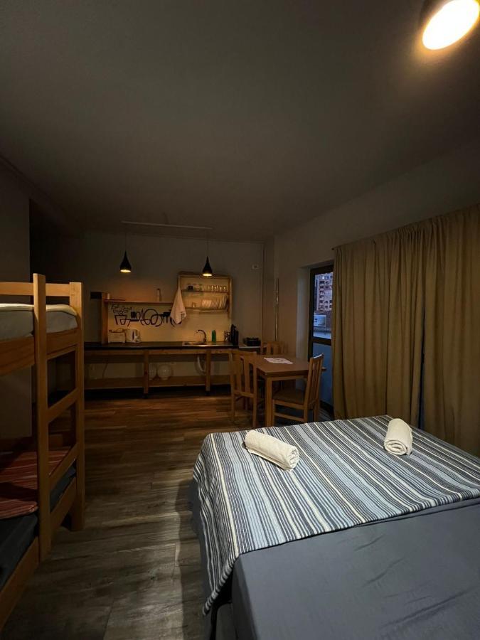 The Rooftop Hostel Shkodra Zimmer foto