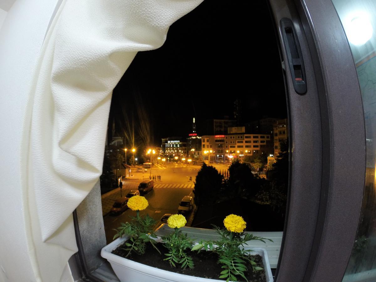 The Rooftop Hostel Shkodra Exterior foto